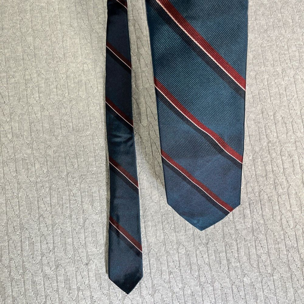 Robert Talbott For Phelps Hand Sewn finest silk Men's neck tie 3in.x55in.